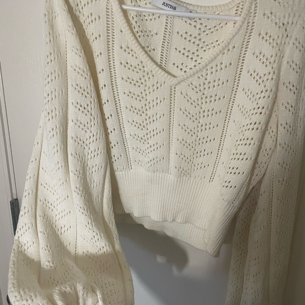 Cream Lantern Sleeve Fall Crop Sweater SZ XL- Just Fab